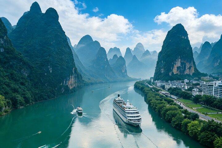 2-Day Private Tour: Guilin City Highlights and Li River Cruise to Yangshuo