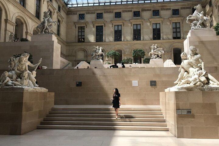 A Private Curated Journey Through the Louvre