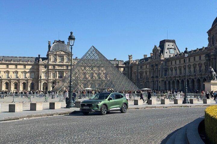 Louvre Wheelchair-Accessible Private Tour – Stress-Free & Easy