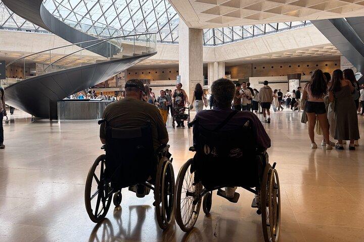 Louvre Wheelchair-Accessible Private Tour – Stress-Free & Easy
