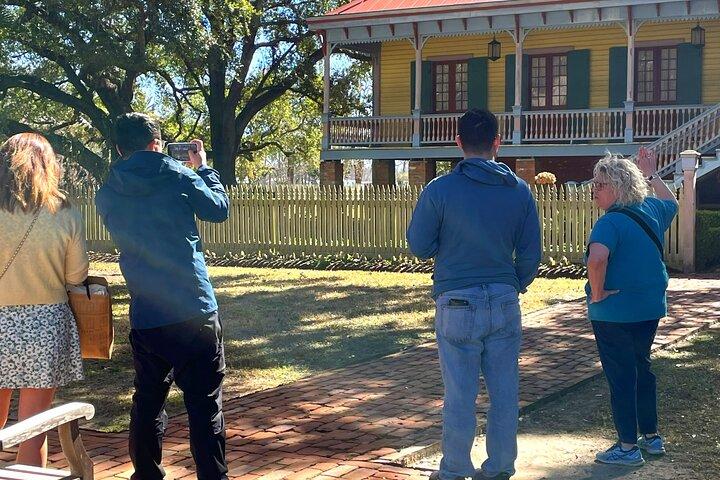Laura Plantation Tour: Real Stories of Creole History