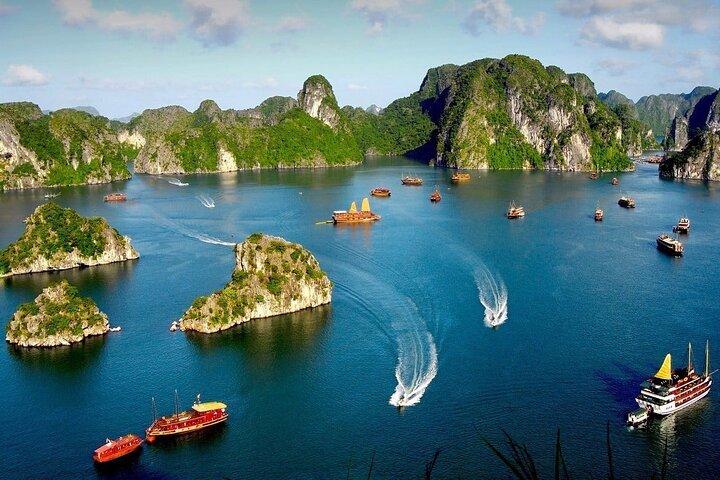 Contrast of Vietnam 7 Days 6 Nights