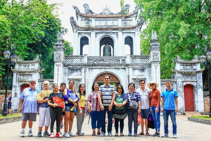 Contrast of Vietnam 7 Days 6 Nights