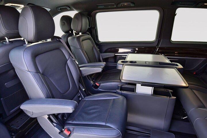 Private Marrakech Menara Airport Transfer