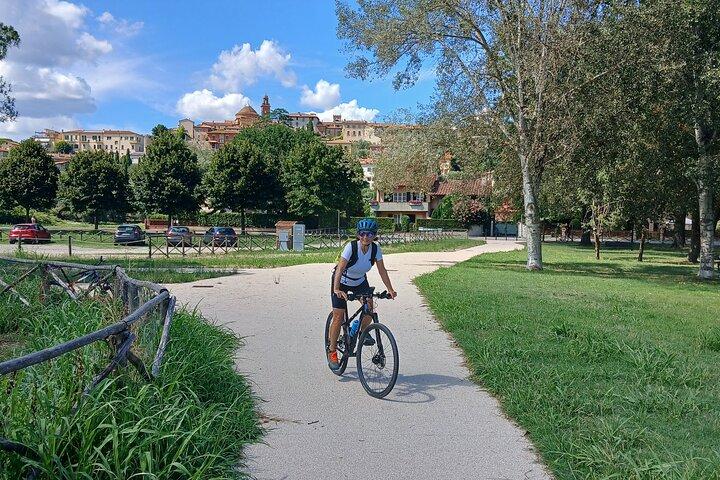 E Bike Tour on the Lake Trasimeno Cycle Path