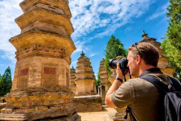 Luoyang Private Tour to Shaolin Temple including Kungfu Lesson