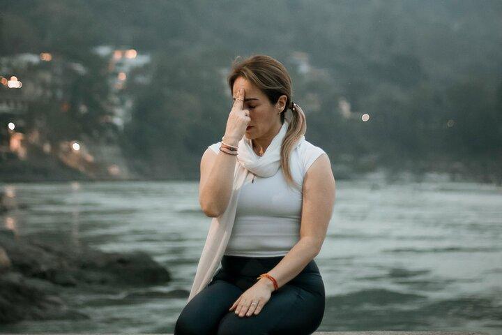 Rishikesh Day Tour: Vashishta Cave, Waterfall & Ganga Aarti