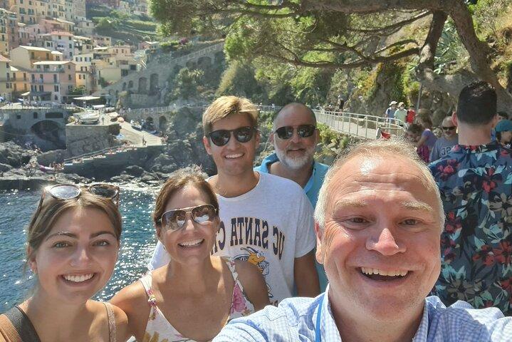 Private Tour from Florence Cinque Terre with Tower of Pisa