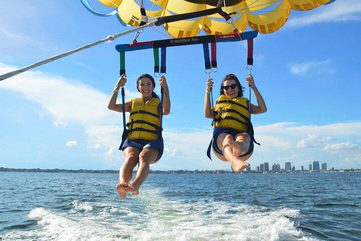 Parasailing in Miami Beach