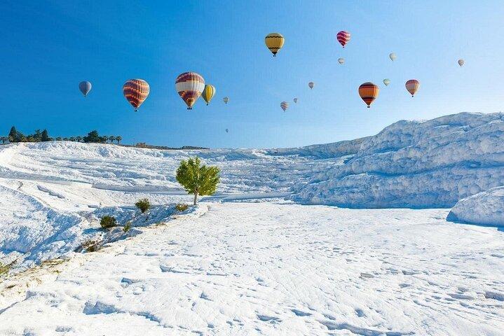 Private Ephesus and Pamukkale Day Tour from İzmir