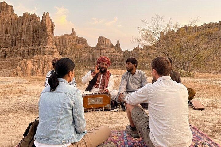 Thrones, Canyons and Temples Day Tour to Chakwal from Islamabad
