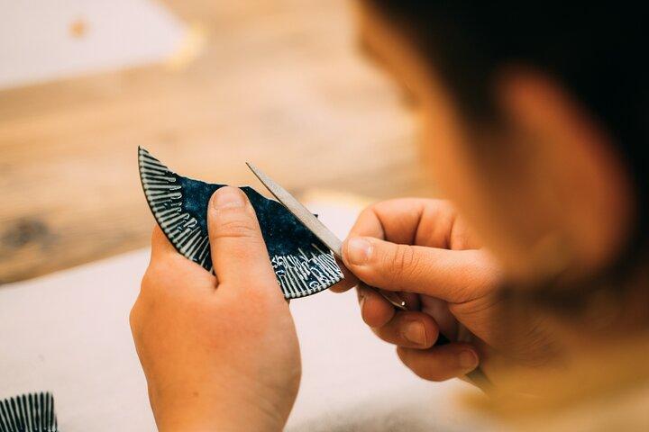 Kyoto Traditional Kintsugi Workshop in Gion Gold Repair Art