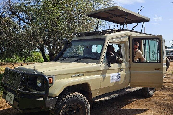 8-Day Private Luxury Wildebeest Migration Safari Tanzania