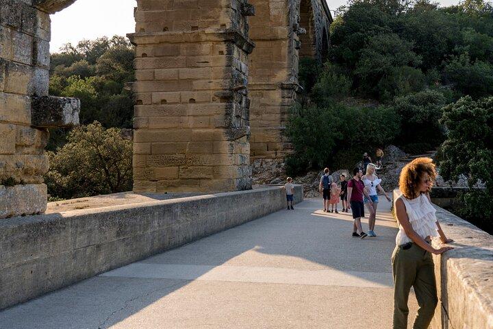 Provence Day Trip from Aix : Baux, Pont du Gard, Avignon and Wine