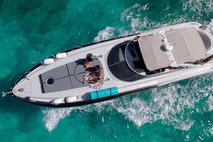 Private SUNSEEKER 60 Yacht Experience for up to 20 Guests