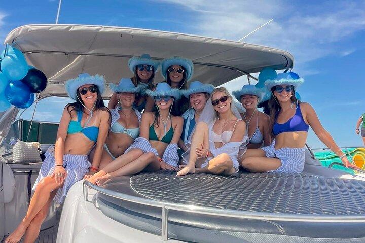 Private SUNSEEKER 60 Yacht Experience for up to 20 Guests