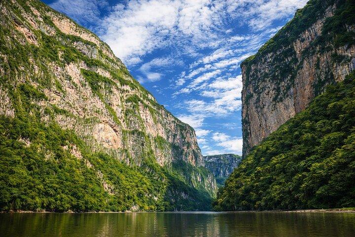 Canyon of the Sump Tour : by Boat, Viewpoints and Chiapa de Corzo