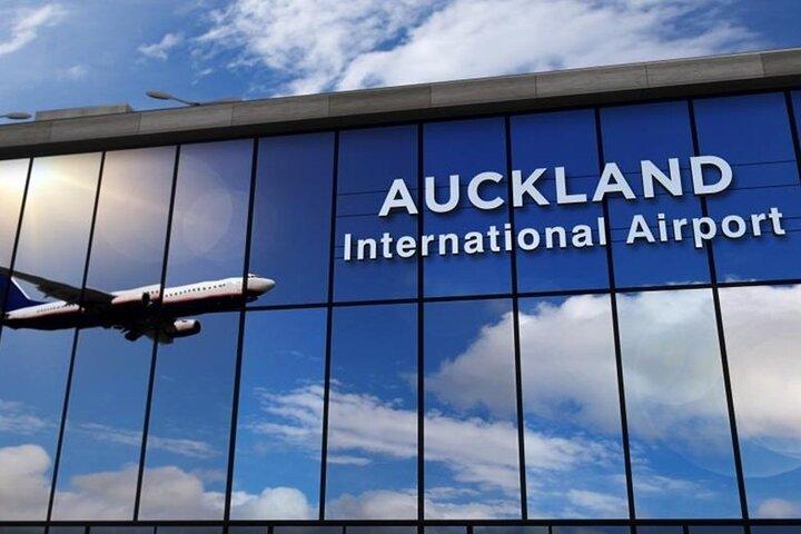 Auckland Airport to Auckland CBD - ONEWAY Private Transfer