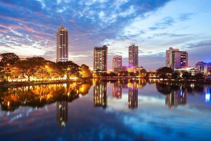 Sri Lanka:6-Day Highlights Tour with Entry &Adventures Fees