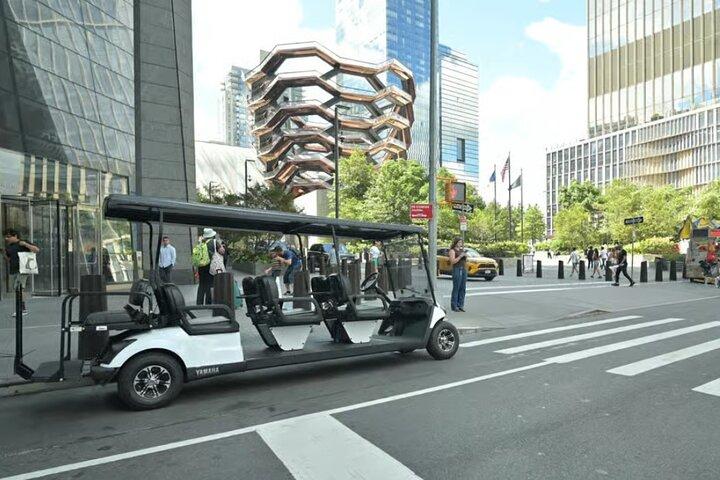 Manhattan Midtown Landmarks & History Guided Buggy Tour