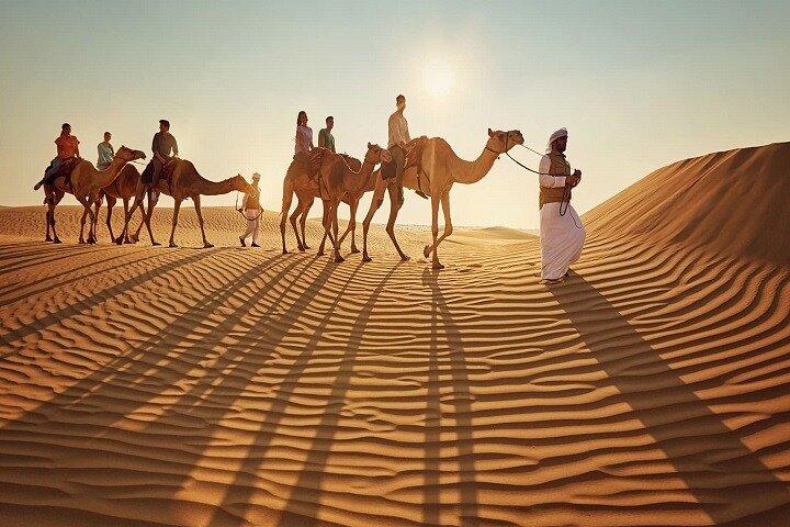 Desert Safari Dubai with BBQ Dinner and Live Entertainment
