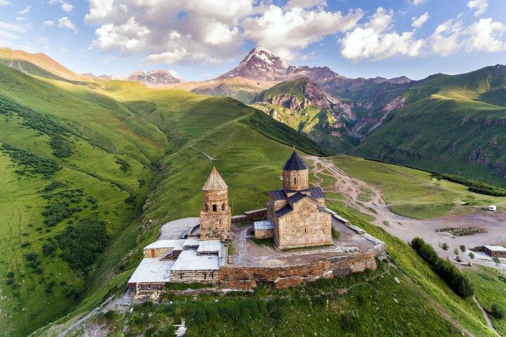 Kazbegi & Gudauri Day Trip from Tbilisi