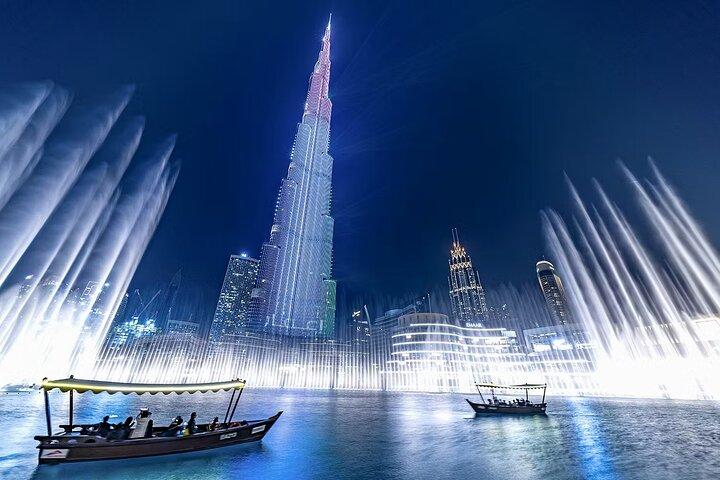 Dubai Burj Khalifa Lake Ride and Fountain Show Experience