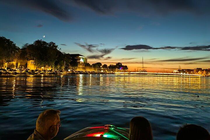 Zadar: Sunset & Nighttime Cruise with Unlimited Sparkling Wine