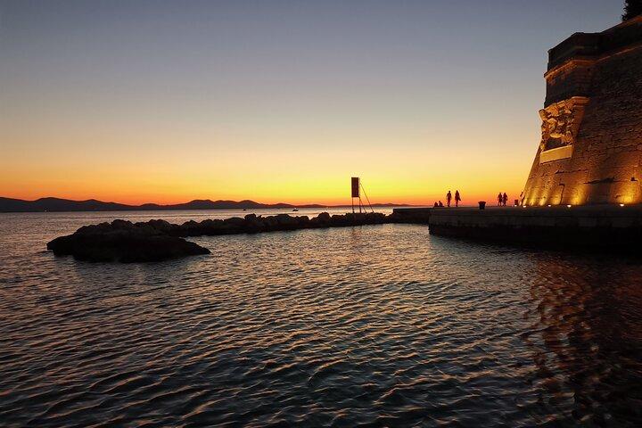 Zadar: Sunset & Nighttime Cruise with Unlimited Sparkling Wine