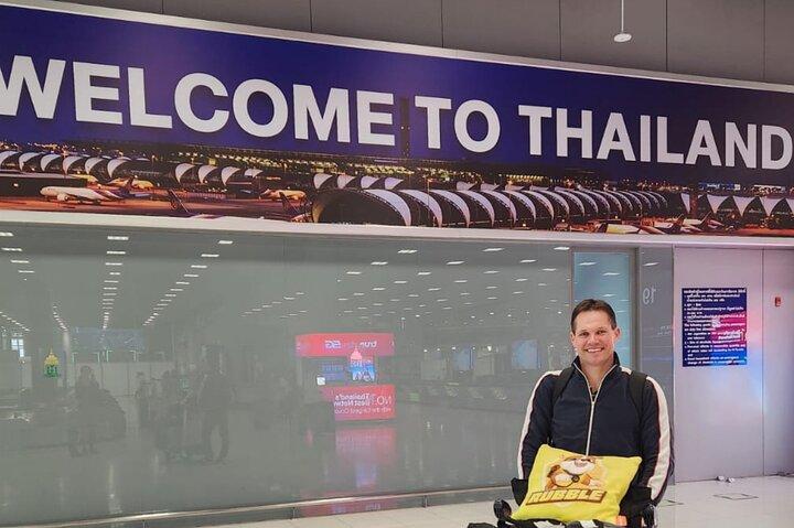 BKK Airport Private Transfer to Bangkok Hotel (Toll Included)