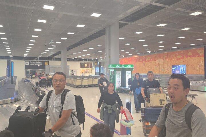 BKK Airport Private Transfer to Bangkok Hotel (Toll Included)
