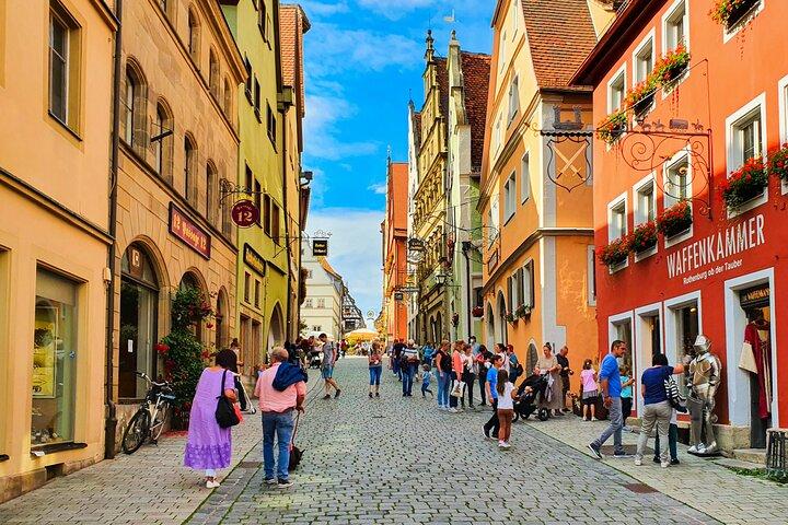 Hello Rothenburg ob der Tauber: Private City Walk with Guide