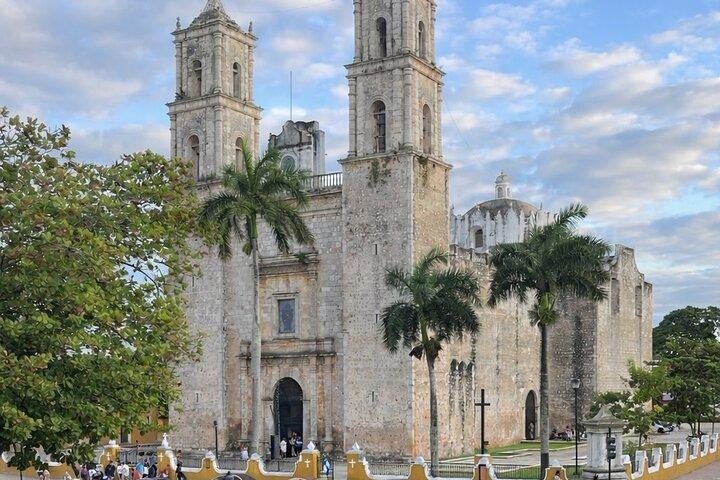 Tour early access to Chichen itza, Cenote Hubiku and Valladolid
