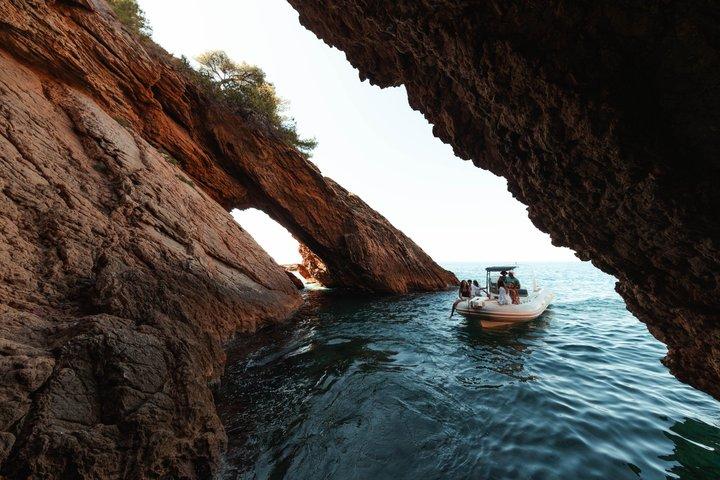 Boat Tour in the Blue Coast Streams
