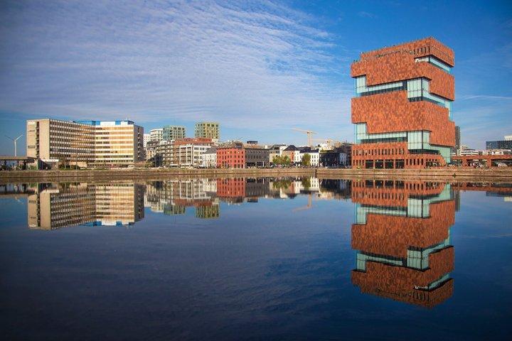 TOP Antwerp : Private Guided Tour with your mobile