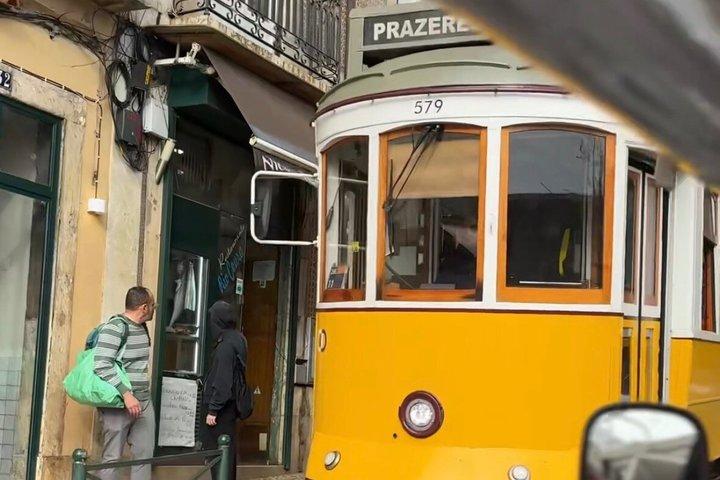 Tuk Tuk Tours in Lisbon Explore historical and iconic sites