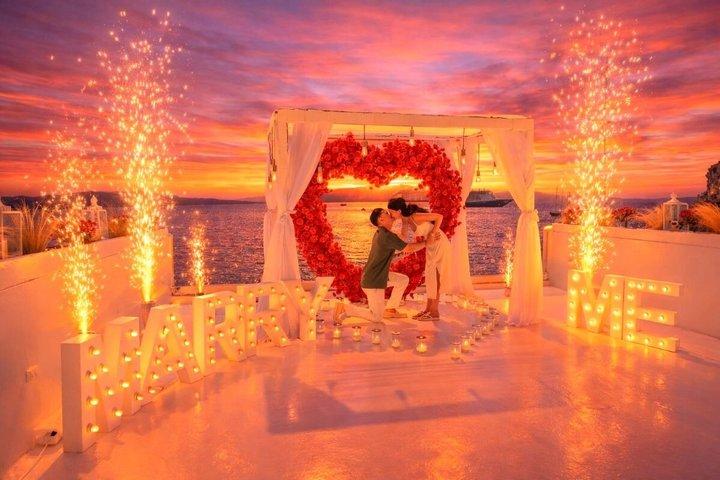 Santorini amazing Proposal