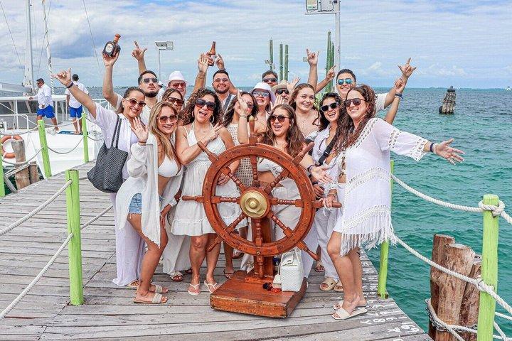 All inclusive Isla Mujeres Catamaran