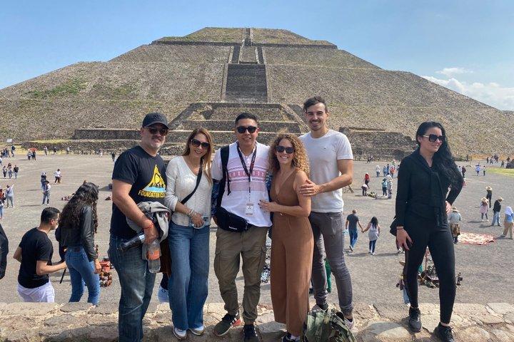 Tour to Teotihuacan and Basilica de Guadalupe
