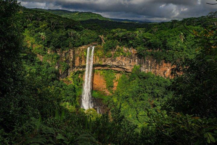 Mauritius South West Tour, Seven Colored Earth and Rum Distillery