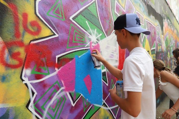 Private Barcelona Street Art Workshop with a Street Artist