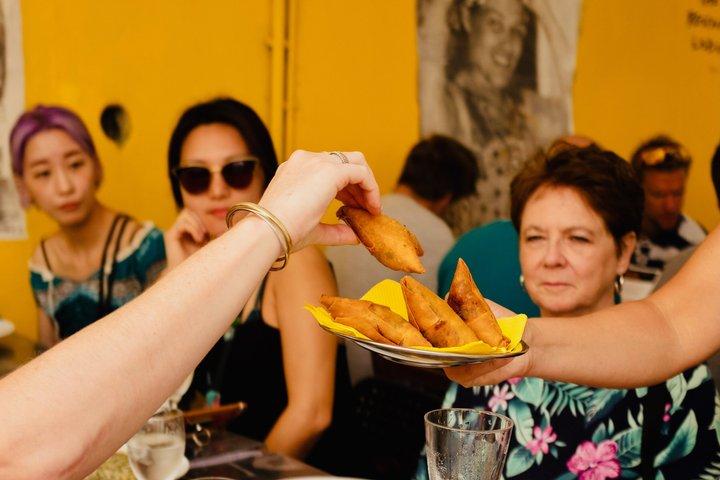 Slow Food Lisbon & Cultural Tour: Alfama, Mouraria & Baixa