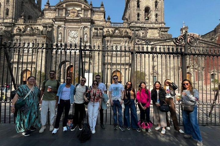 Walking Tour in Mexico City for Exploring their Cultural Heritage