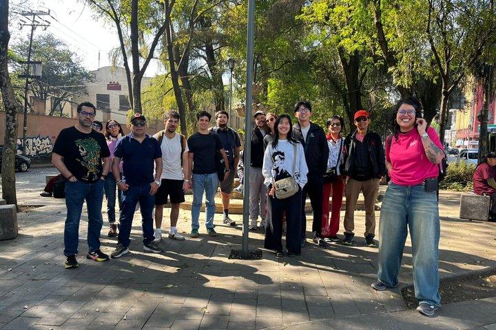 Coyoacán History Walking Tour with Culture and Frida Kahlo