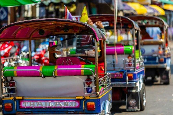 Bangkok Foodtour by tuk-tuk and Khao San Road