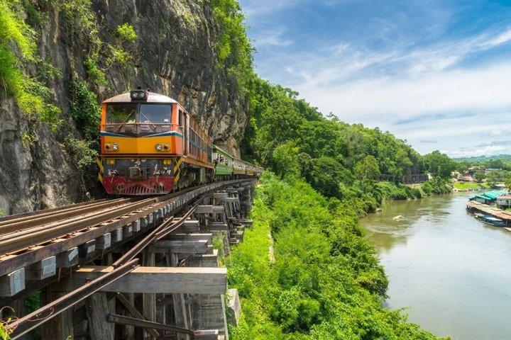 Bridge over River Kwai and Hellfire Pass Tour with Train Ride