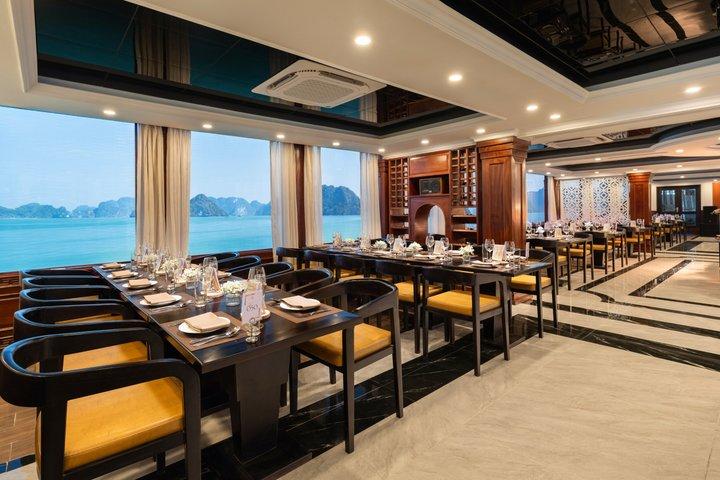 Hanoi: Luxury 5-Star Scenic Cruise Through Ha Long & Lan Ha Bay