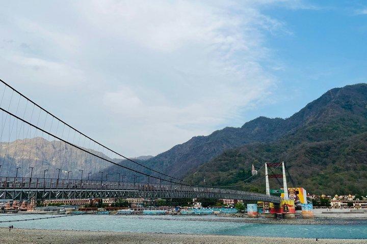 Rishikesh Spiritual Walking Tour with Ganga Aarti Experience