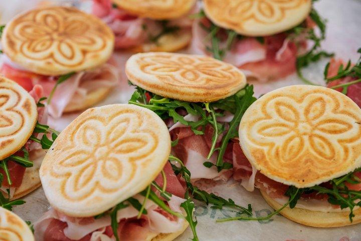2-Hour Bologna Express Food Tour of Authentic Local Flavors