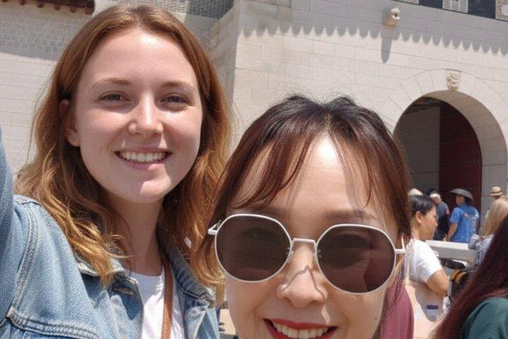 Private Seoul Layover Walking Tour:Meet at Seoul Station